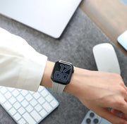 APPLE SERIES 9 WATCH WITH MAGNETIC STRAP